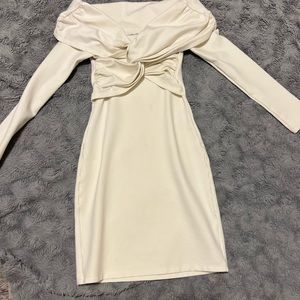 abercrombie and fitch beautiful off the shoulder dress